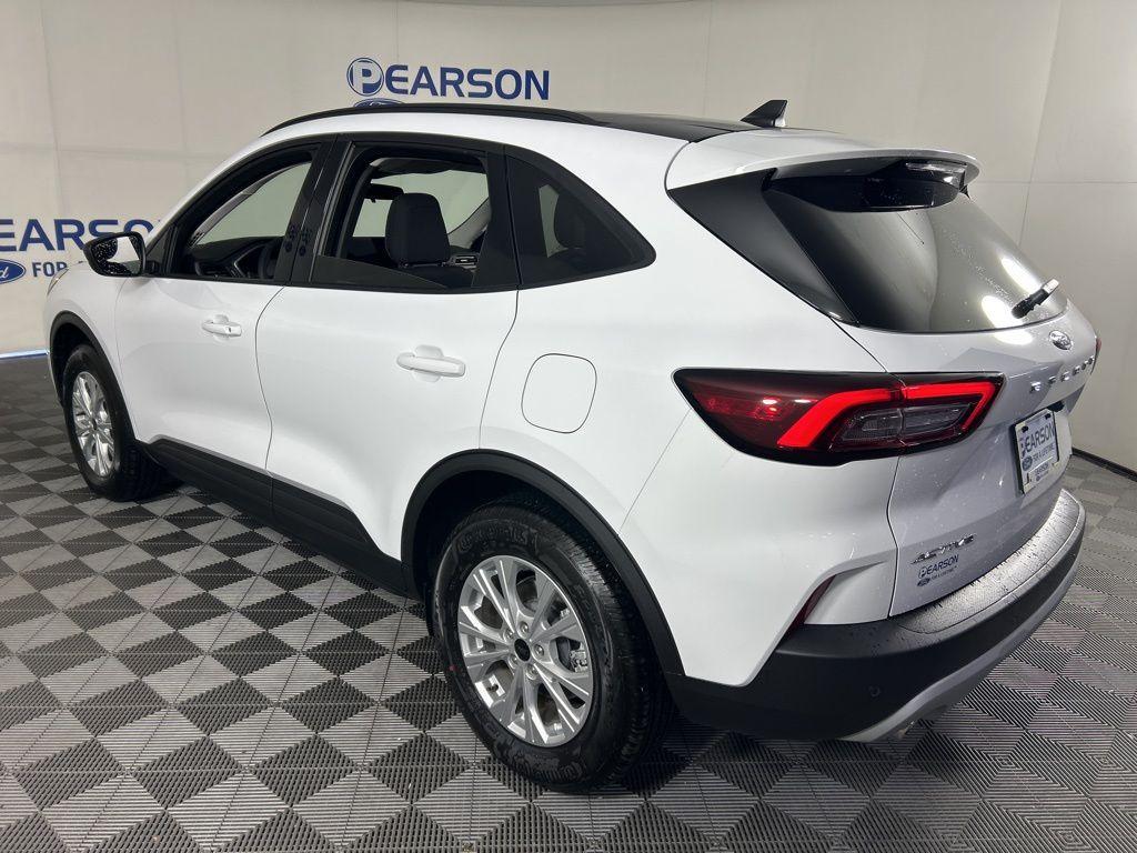 new 2025 Ford Escape car, priced at $28,823