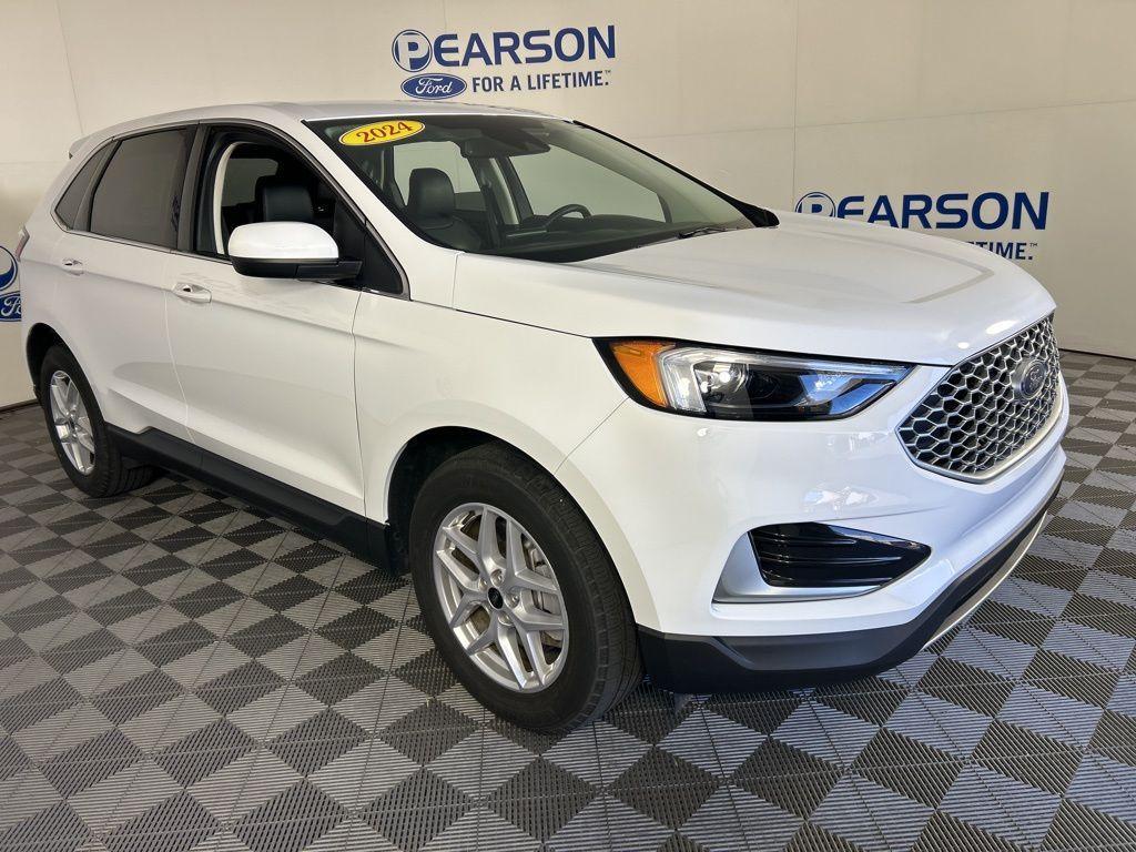 used 2024 Ford Edge car, priced at $24,180