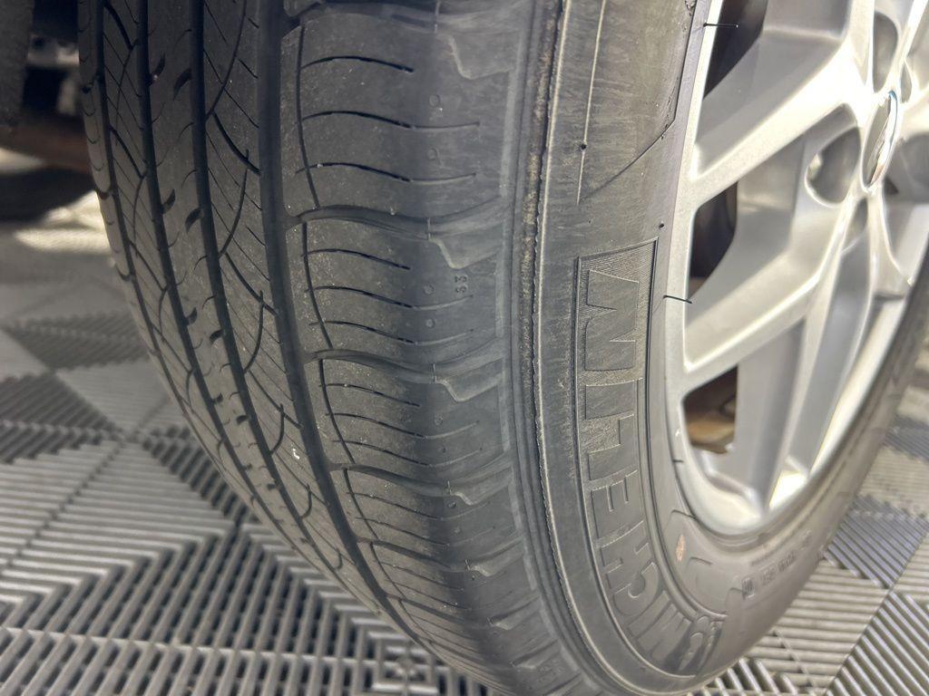 used 2024 Ford Edge car, priced at $24,180