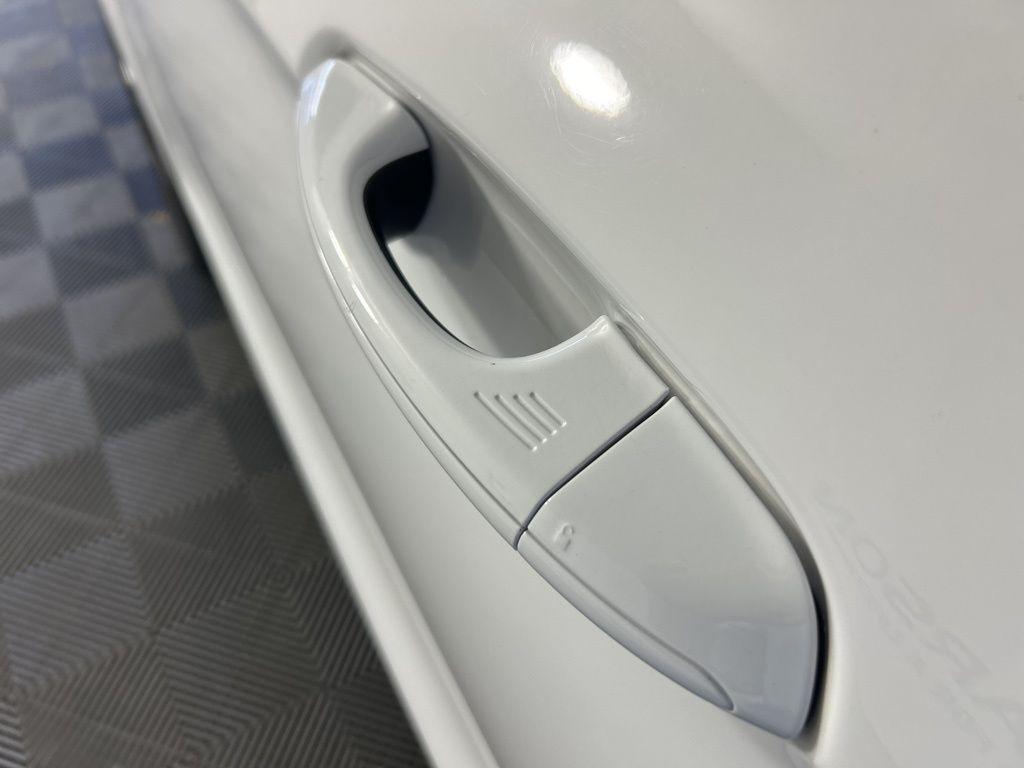 used 2024 Ford Edge car, priced at $24,180