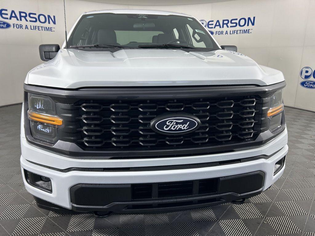 new 2025 Ford F-150 car, priced at $47,494
