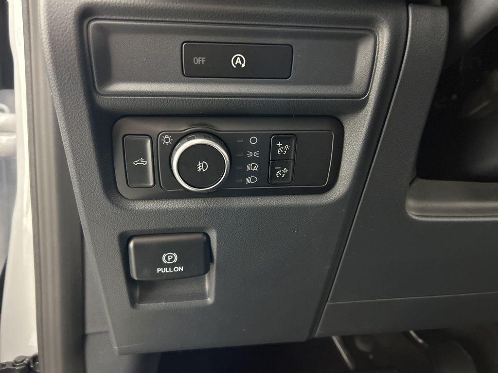 new 2025 Ford F-150 car, priced at $47,494