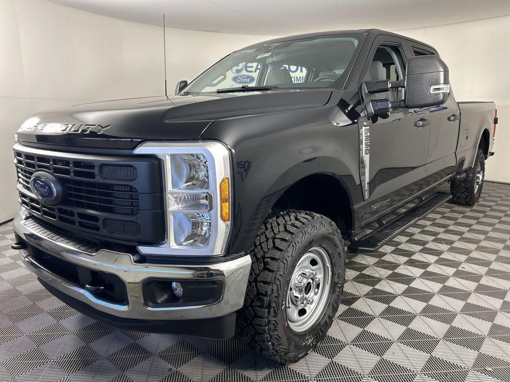 new 2025 Ford F-250 car, priced at $65,311
