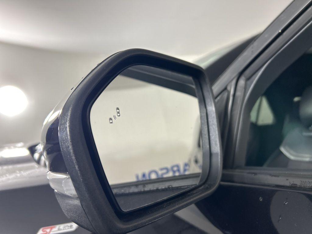 used 2025 Ford Explorer car, priced at $40,592