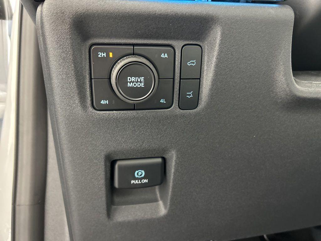 new 2025 Ford Expedition Max car, priced at $92,772