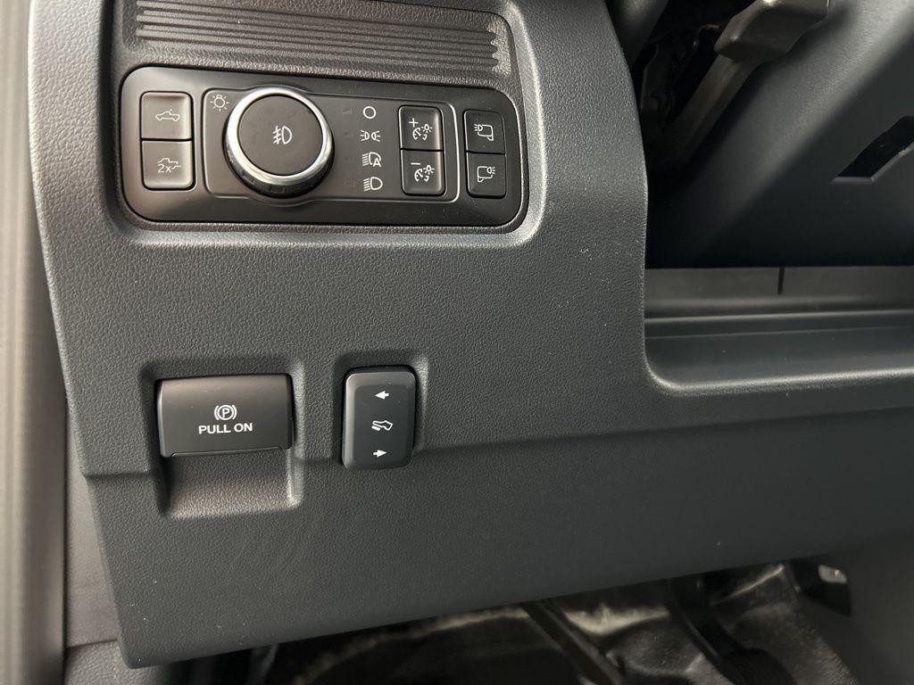 new 2025 Ford F-250 car, priced at $84,571