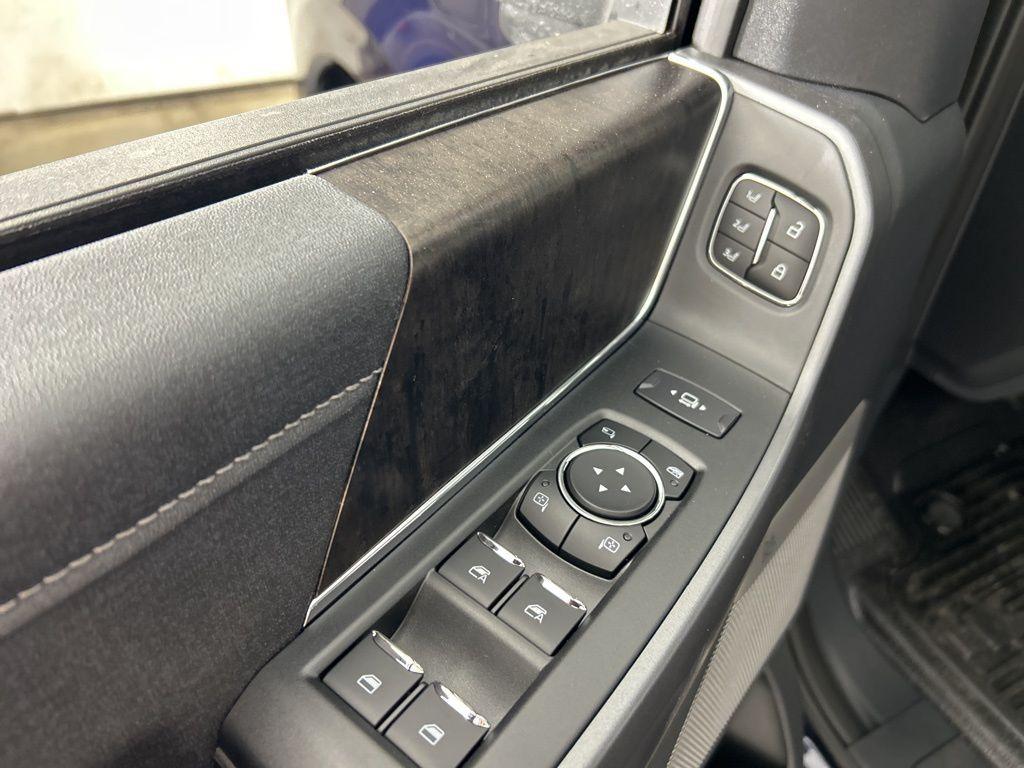 new 2025 Ford F-250 car, priced at $84,571