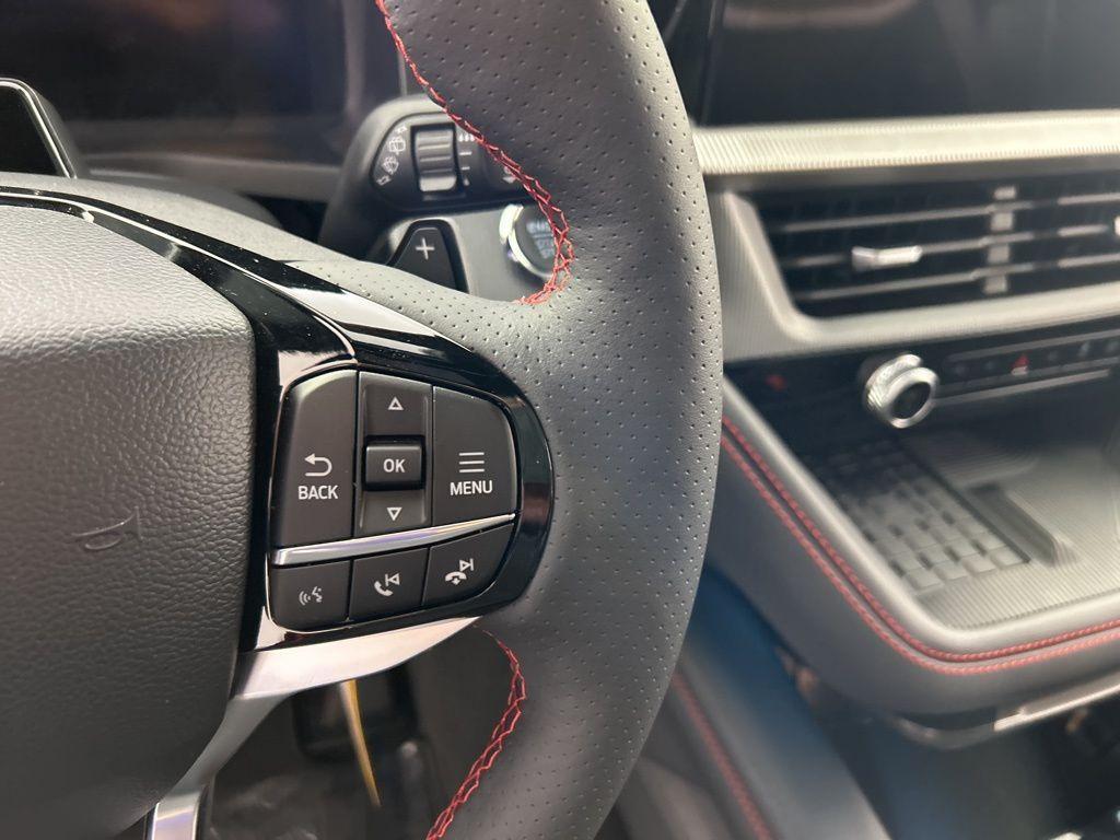 new 2025 Ford Explorer car, priced at $55,287