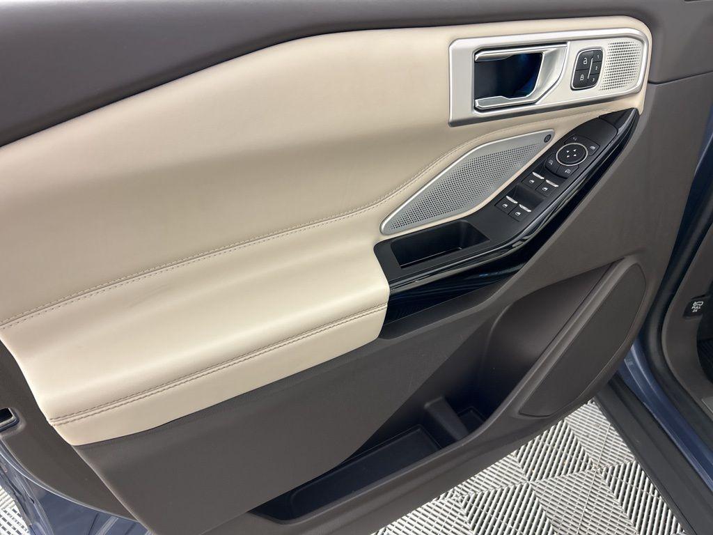 used 2021 Ford Explorer car, priced at $30,878
