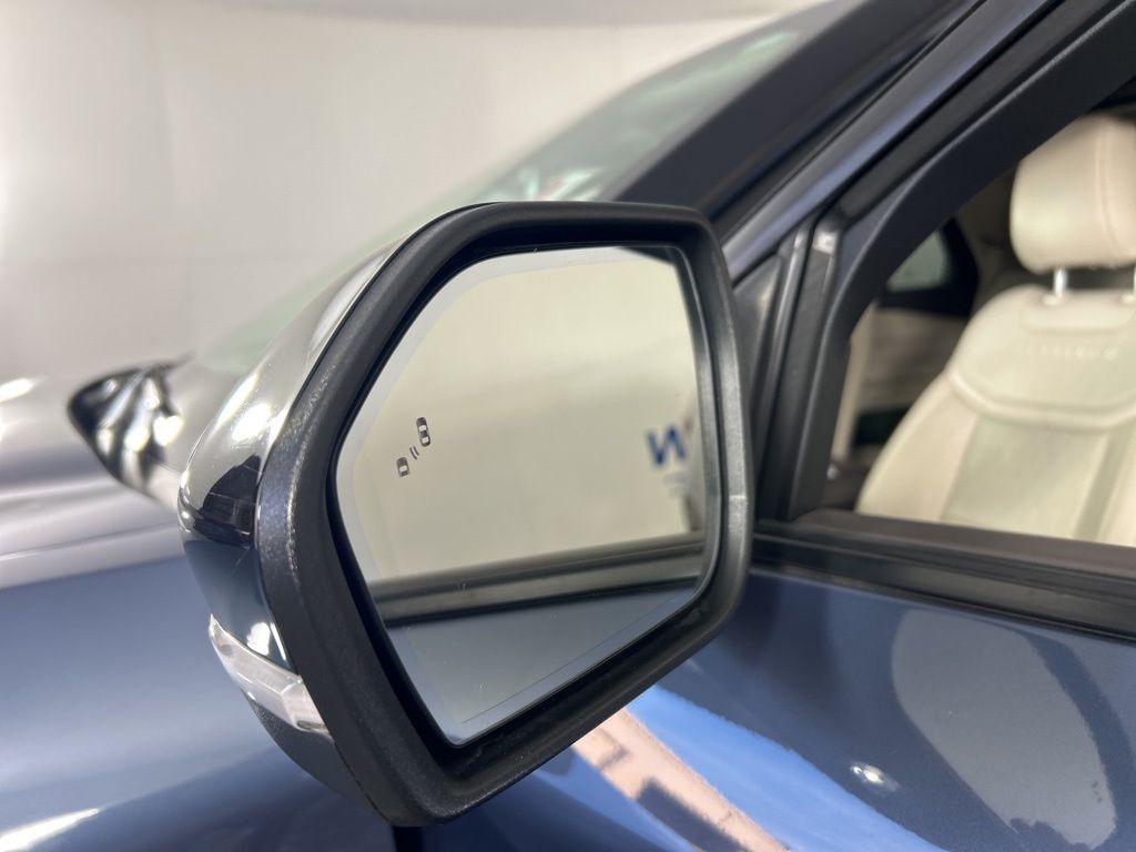 used 2021 Ford Explorer car, priced at $30,878