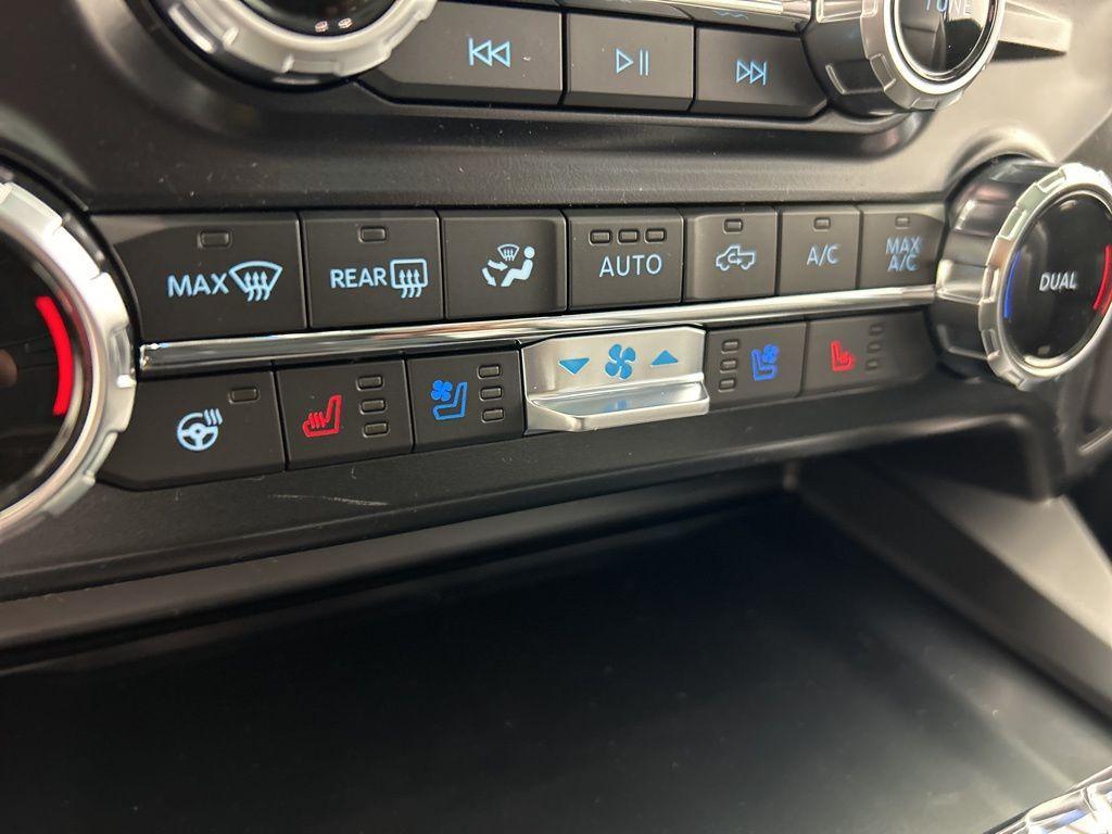 new 2025 Ford F-350 car, priced at $79,599