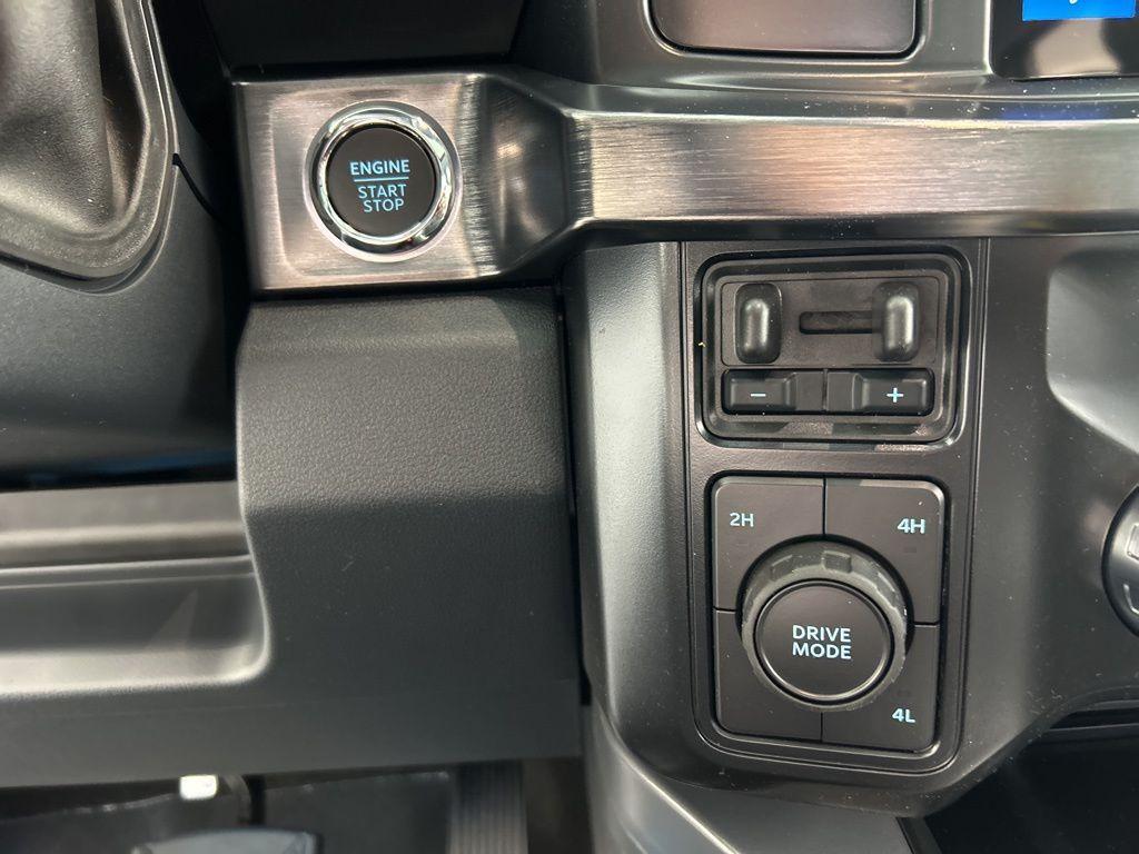 new 2025 Ford F-350 car, priced at $79,599