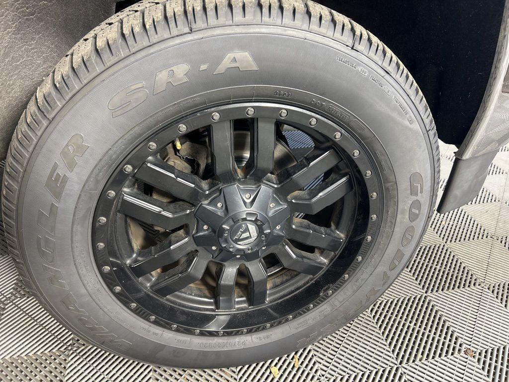 used 2016 GMC Sierra 1500 car, priced at $23,975