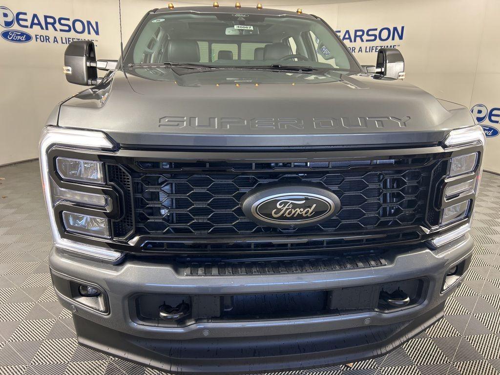 new 2025 Ford F-250 car, priced at $82,331