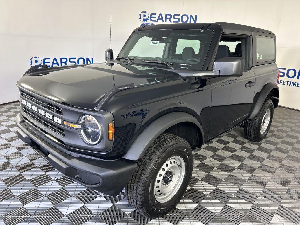 new 2025 Ford Bronco car, priced at $40,471