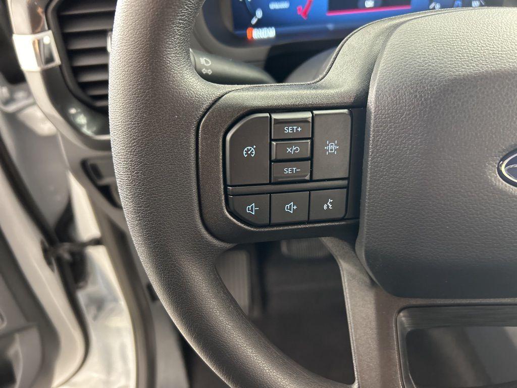 new 2025 Ford F-150 car, priced at $46,861