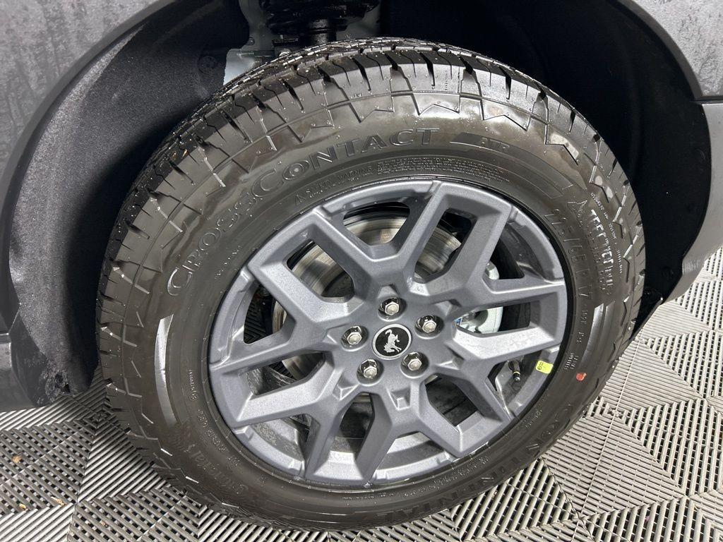 new 2025 Ford Bronco Sport car, priced at $35,922