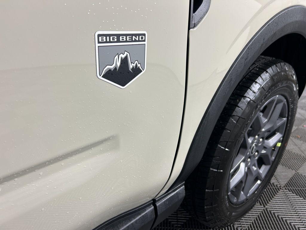 new 2025 Ford Bronco Sport car, priced at $35,922