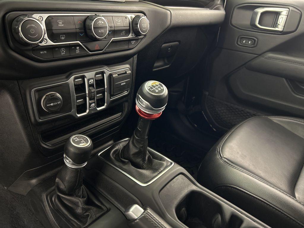 used 2021 Jeep Wrangler Unlimited car, priced at $28,542