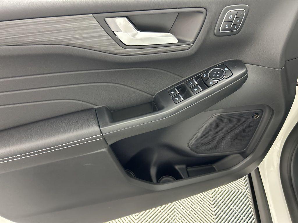 new 2026 Ford Escape car, priced at $38,876