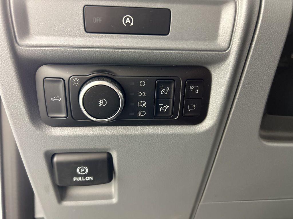 new 2025 Ford F-150 car, priced at $49,947