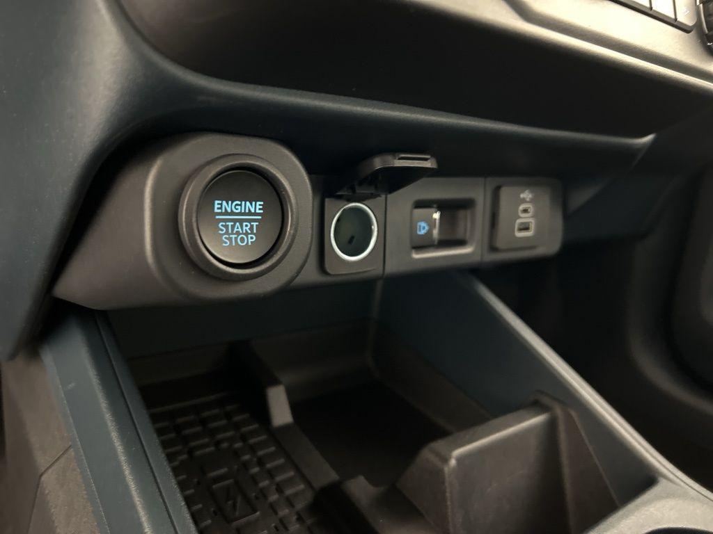 new 2025 Ford Maverick car, priced at $38,202