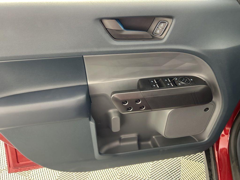 new 2025 Ford Maverick car, priced at $38,202