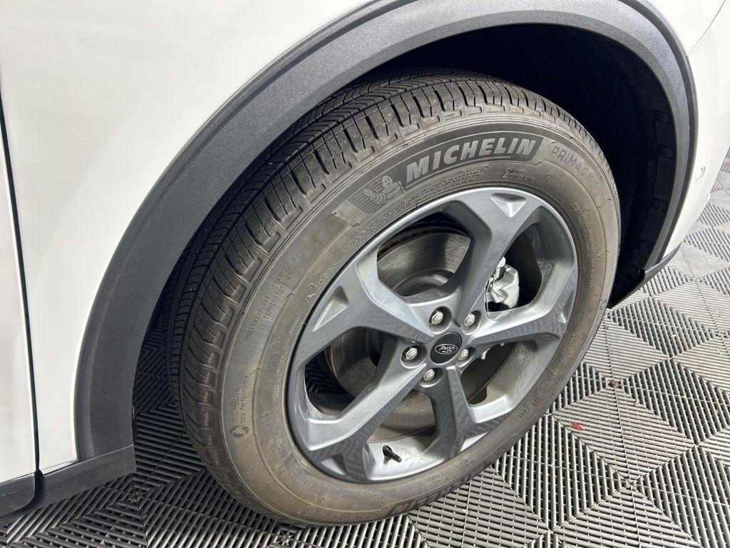 used 2025 Ford Escape car, priced at $28,615