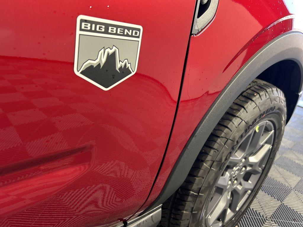 new 2025 Ford Bronco Sport car, priced at $33,425