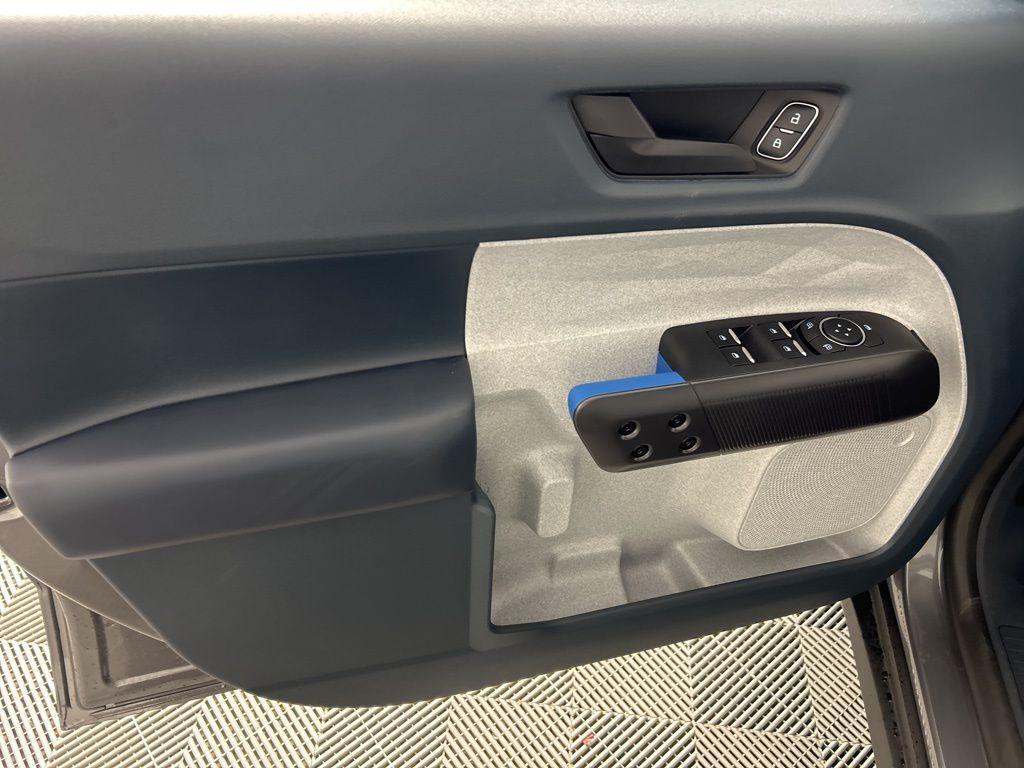 new 2025 Ford Maverick car, priced at $33,818