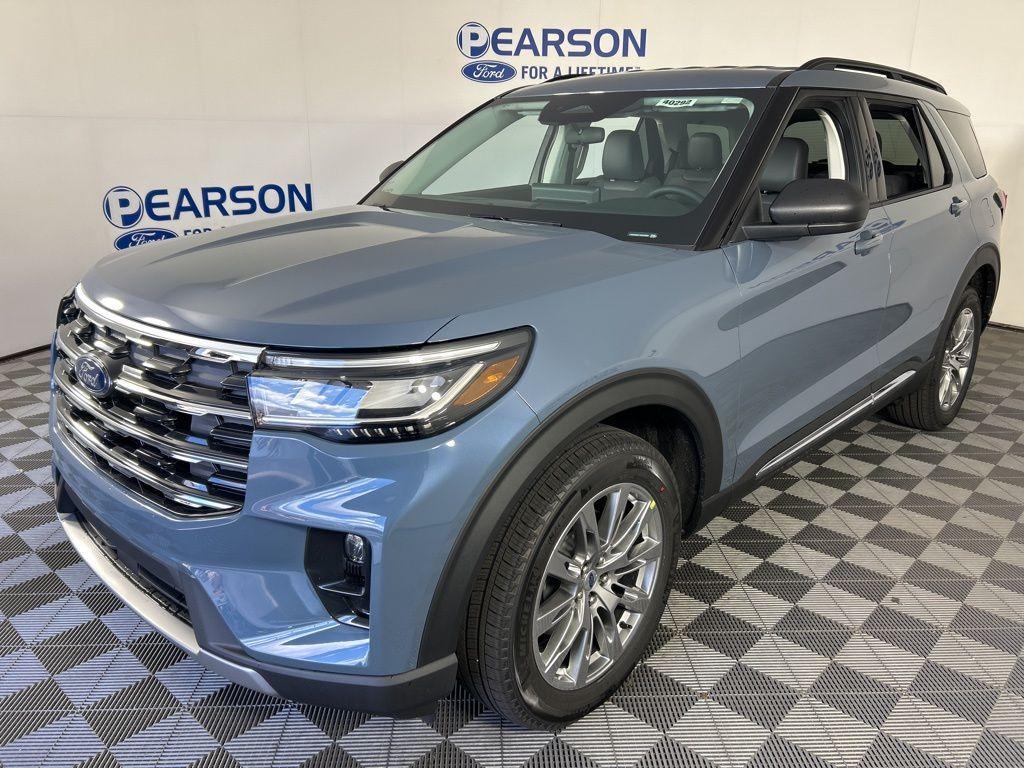 new 2025 Ford Explorer car, priced at $45,082