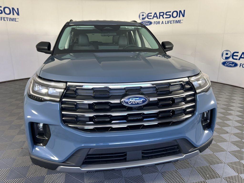 new 2025 Ford Explorer car, priced at $45,082