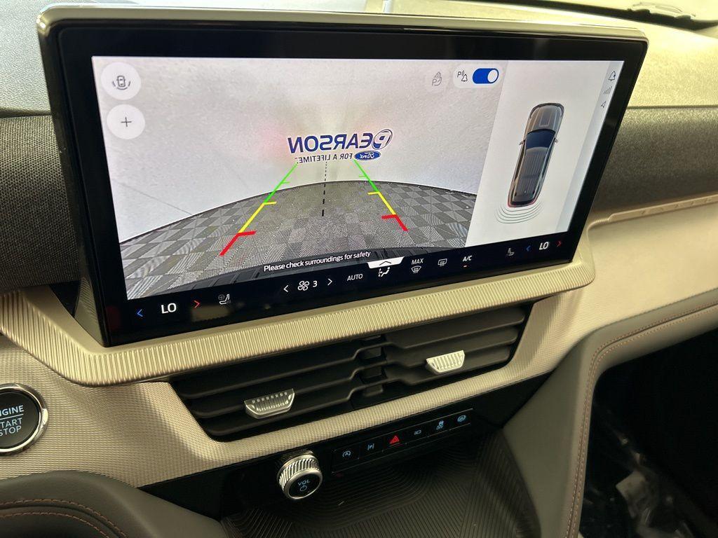 new 2025 Ford Explorer car, priced at $45,082