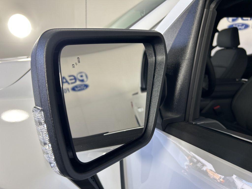 new 2025 Ford F-150 car, priced at $60,192