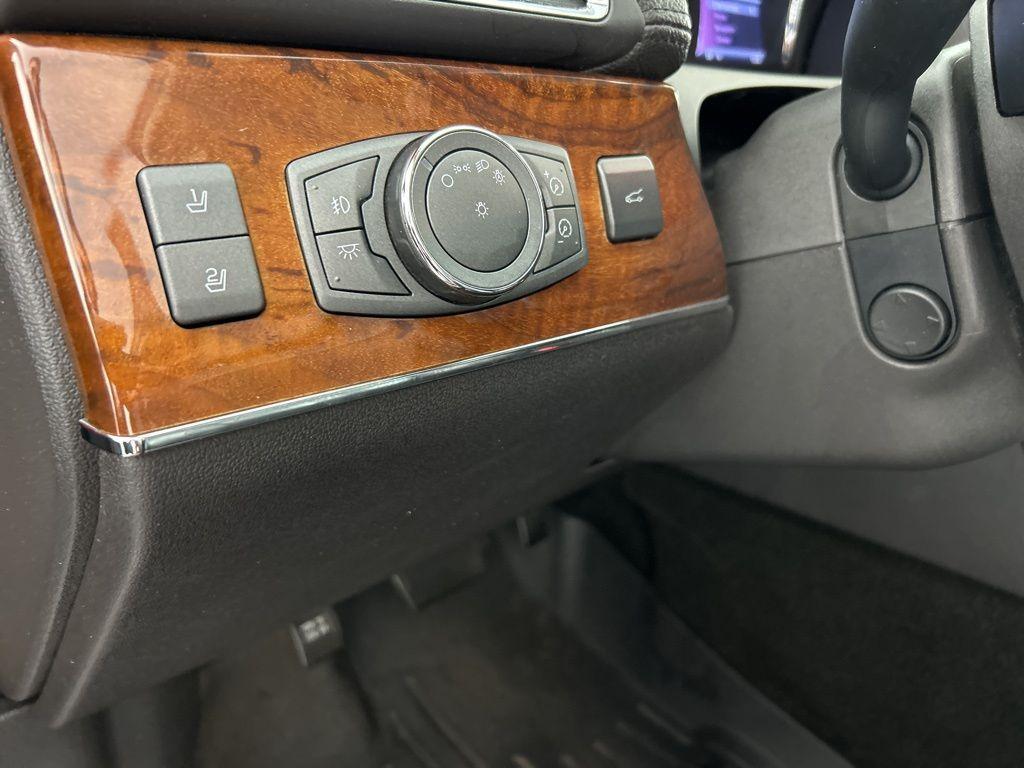 used 2013 Lincoln MKX car, priced at $10,832