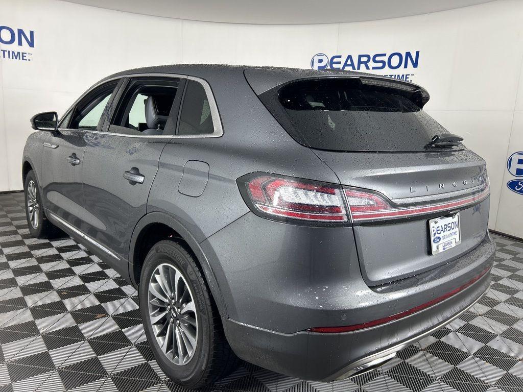 used 2021 Lincoln Nautilus car, priced at $26,900