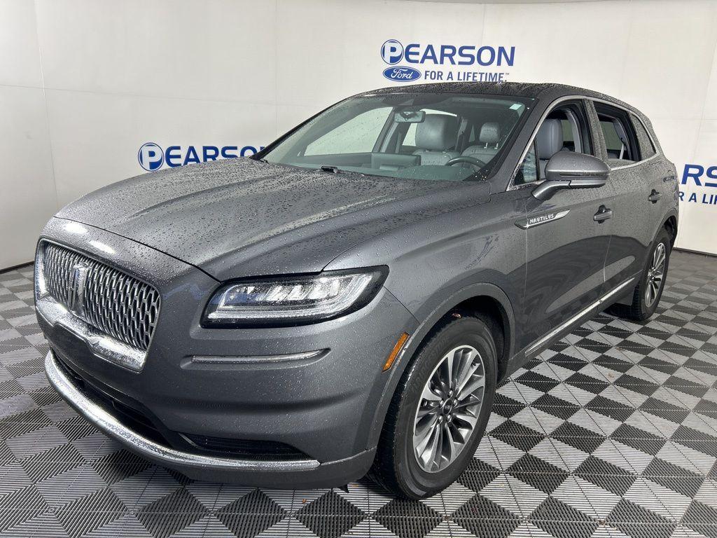 used 2021 Lincoln Nautilus car, priced at $26,900