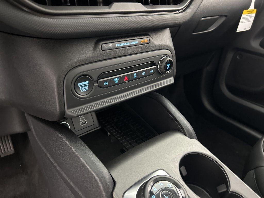 new 2025 Ford Bronco Sport car, priced at $35,821