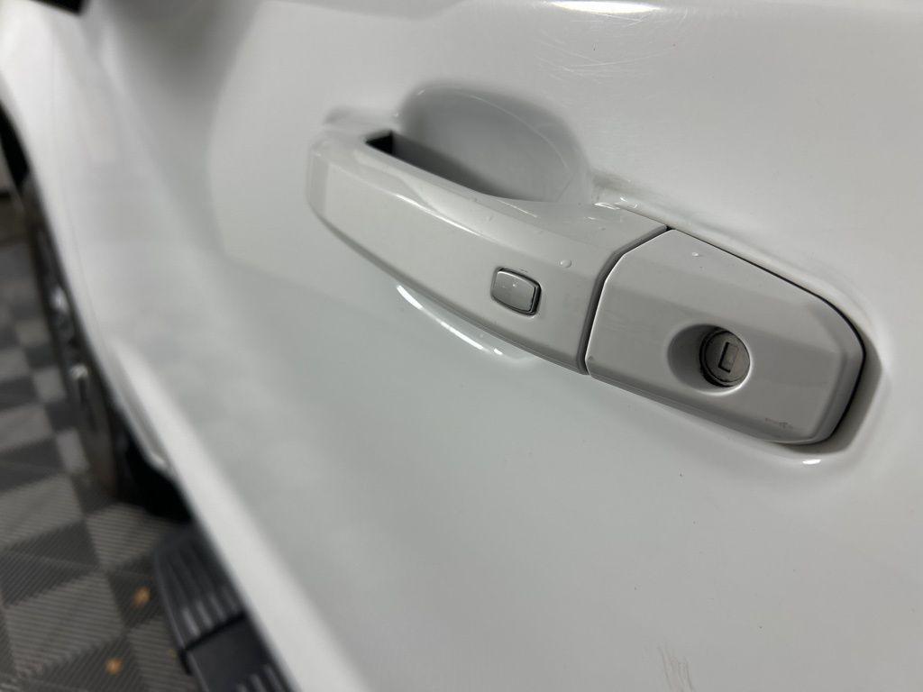 used 2022 Chevrolet Silverado 1500 car, priced at $33,971