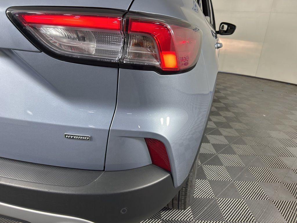 used 2022 Ford Escape car, priced at $25,590