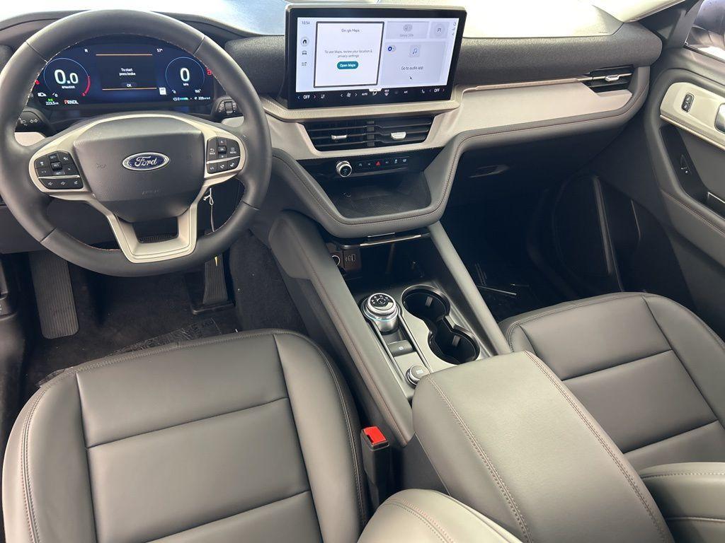 new 2025 Ford Explorer car, priced at $49,661