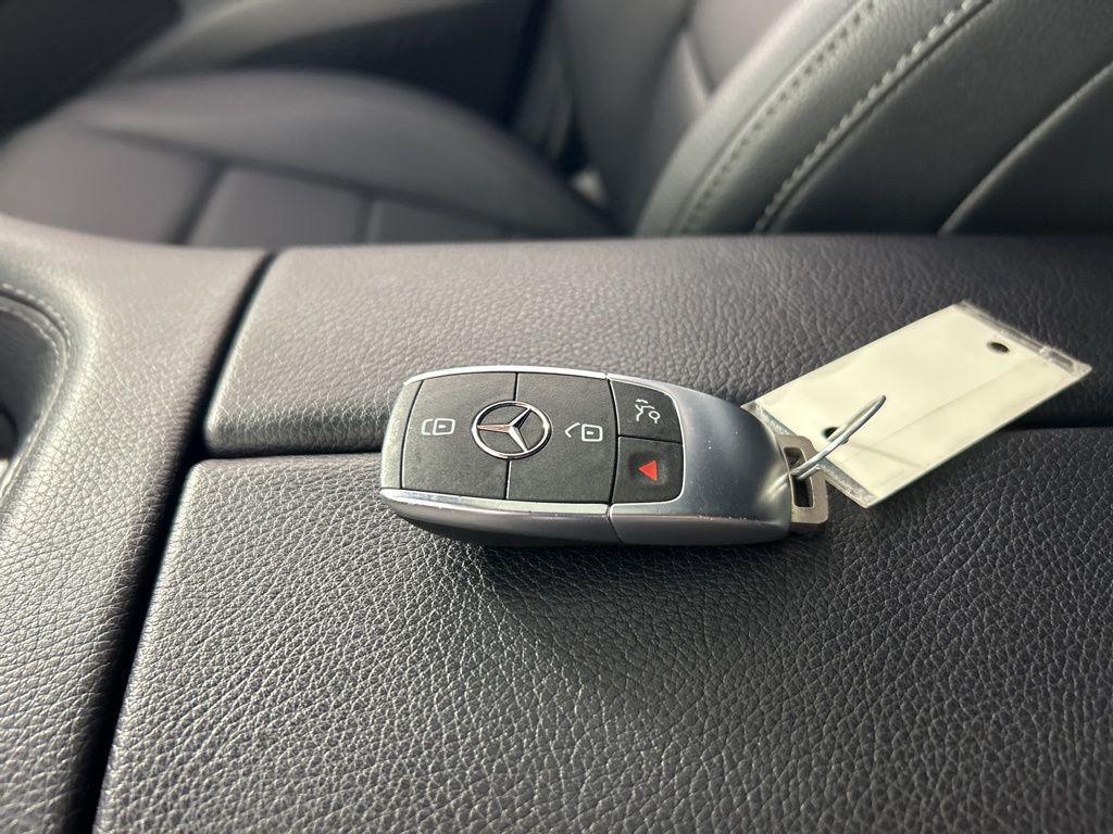 used 2024 Mercedes-Benz GLE 350 car, priced at $46,995