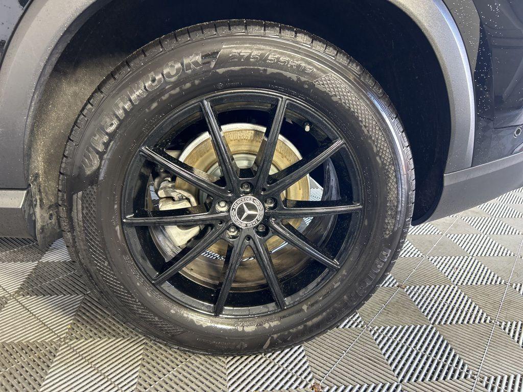 used 2024 Mercedes-Benz GLE 350 car, priced at $46,995