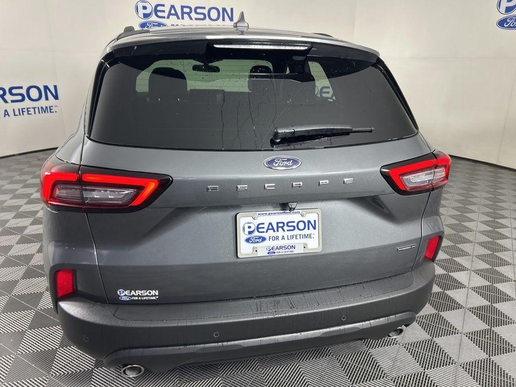 new 2026 Ford Escape car, priced at $34,016