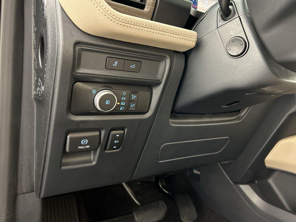 used 2022 Ford Expedition Max car, priced at $47,743