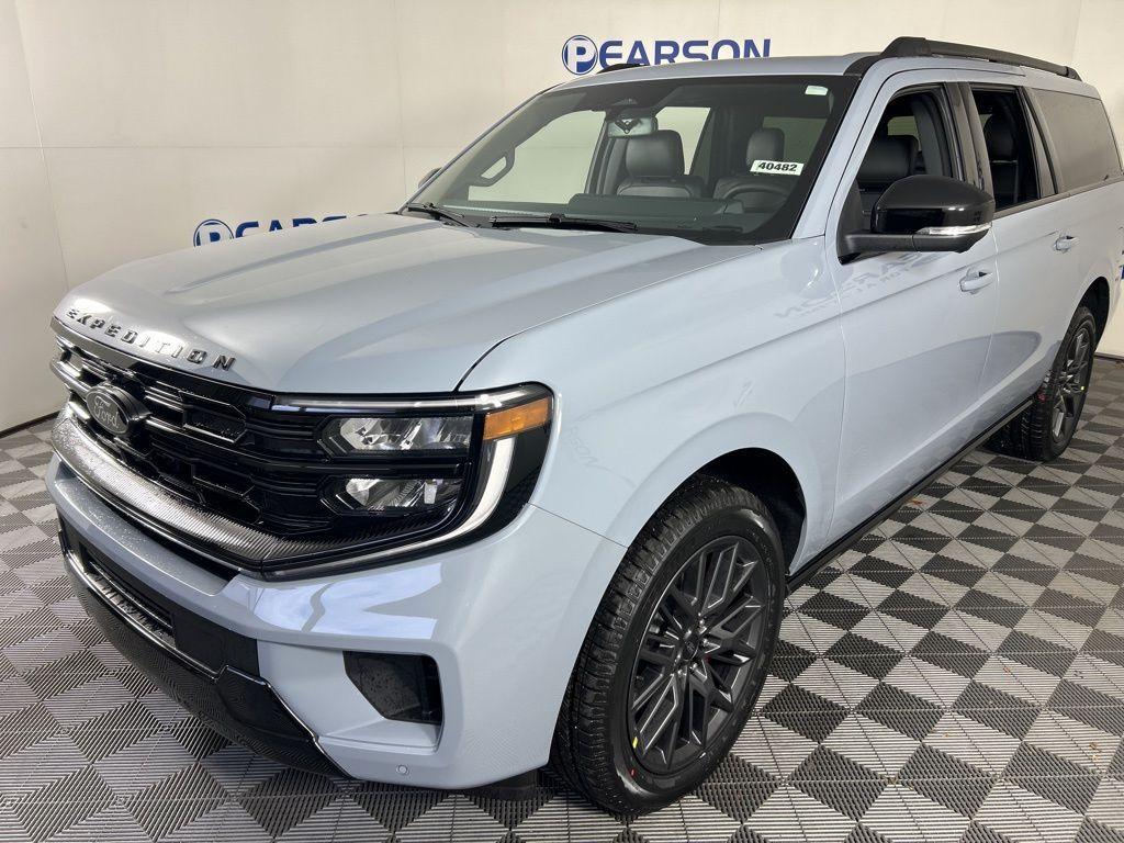 new 2025 Ford Expedition Max car, priced at $86,225