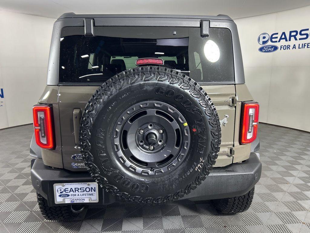 new 2025 Ford Bronco car, priced at $61,414