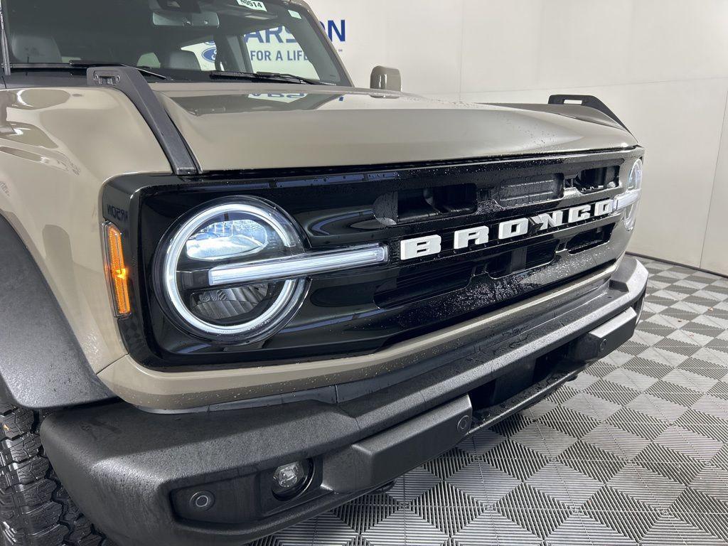 new 2025 Ford Bronco car, priced at $61,414