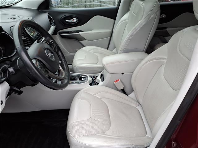 used 2019 Jeep Cherokee car