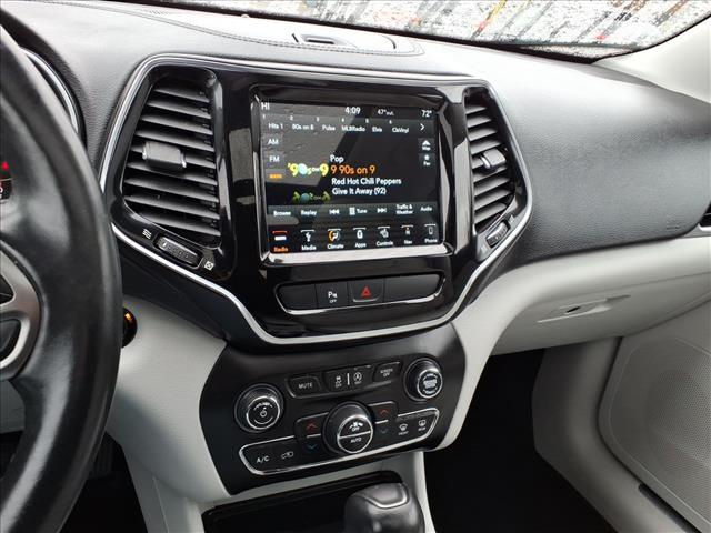 used 2019 Jeep Cherokee car